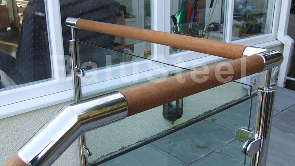 balustrada z drewnem railing szklo hotel glass wood stainless steel 63 balustrady barierki dąb