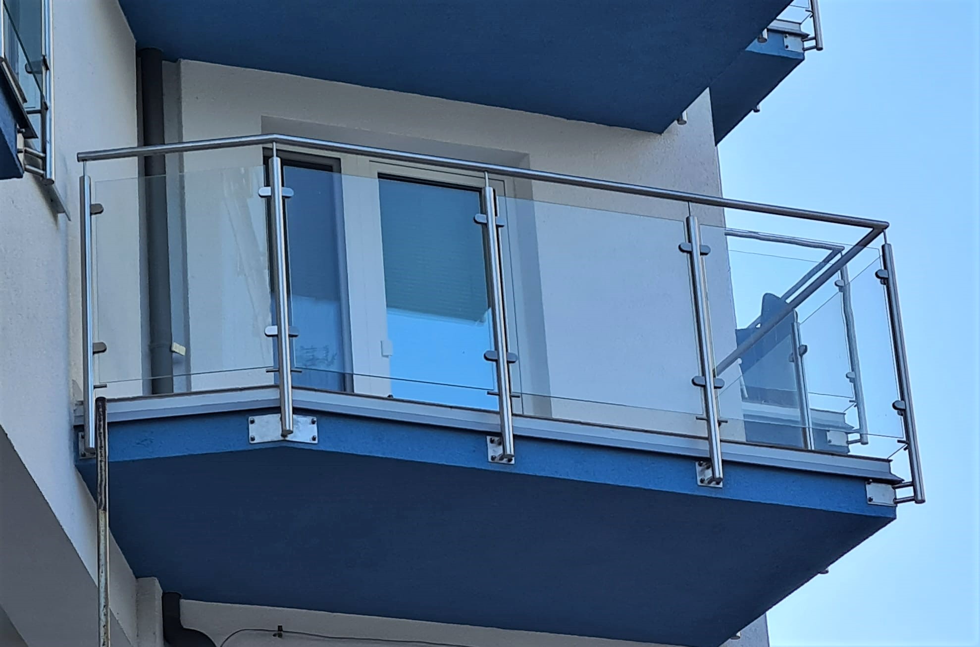 balustrada, balustrady, balustrady szklane, balustrada szklana balkonowa