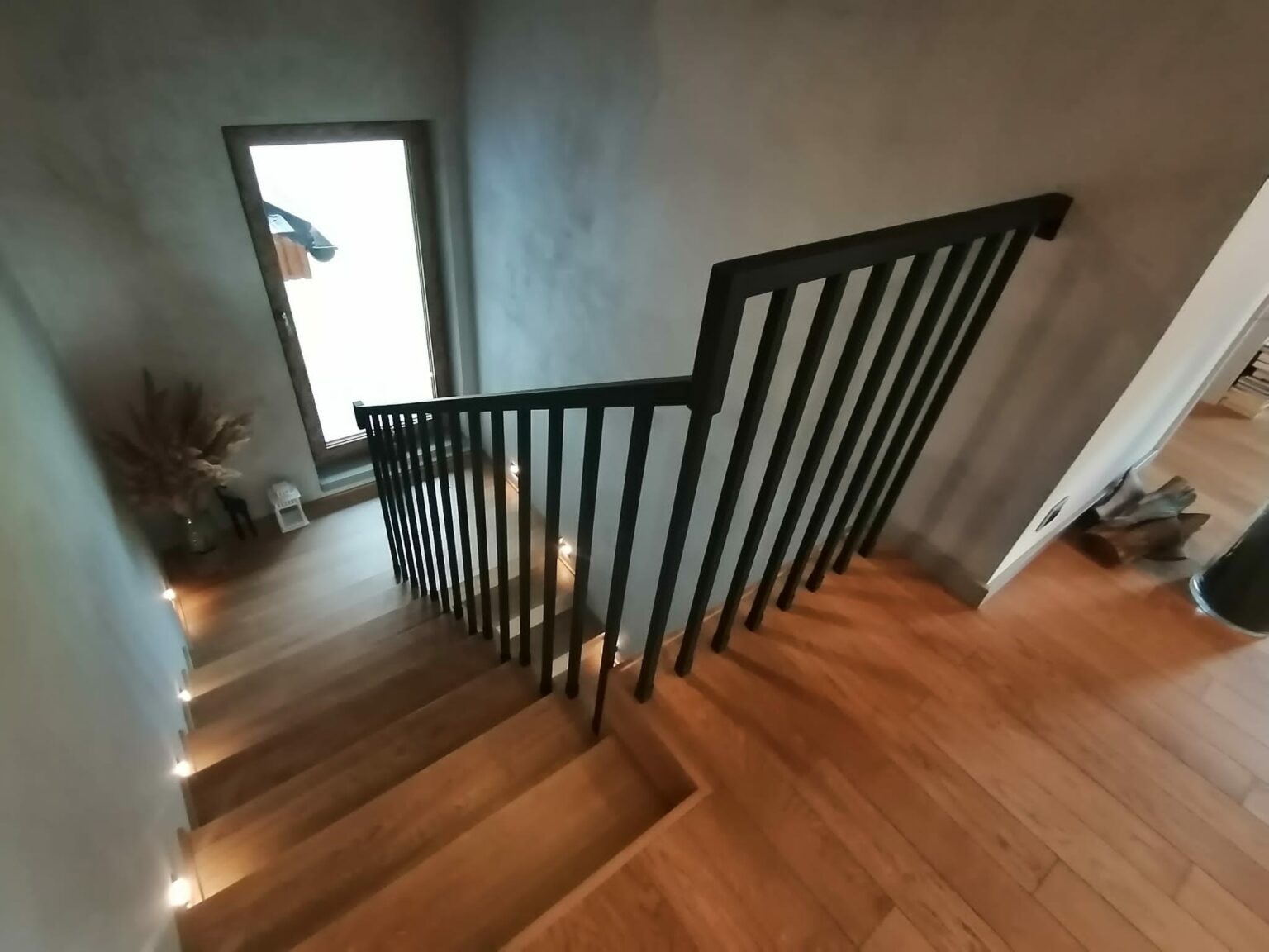 balustrady, balustrada, balustrada malowana proszkowo, balustrada schodowa, balustrada wewnętrzna