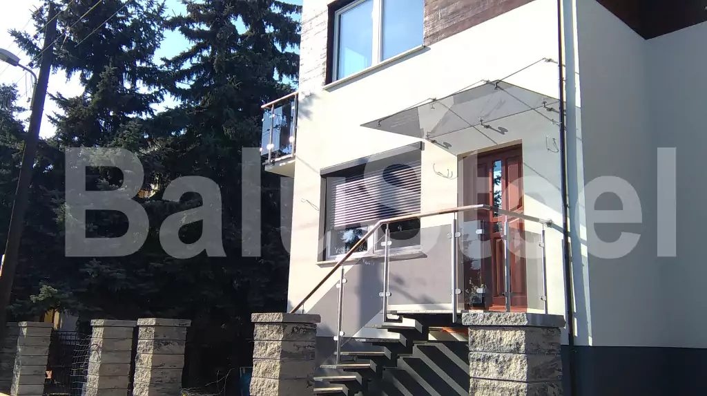 balustrada z drewnem railing szklo hotel glass wood stainless steel 67 balustrady barierki dąb