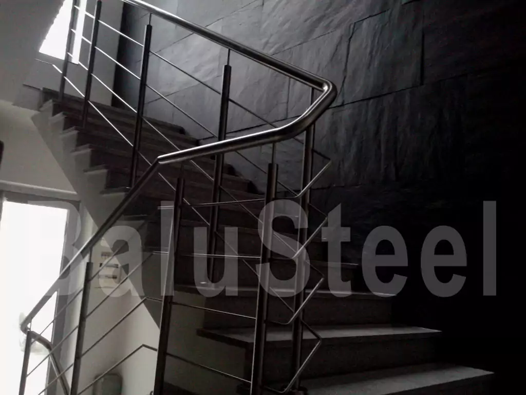 balustrady nierdzewne 94 - BaluSteel