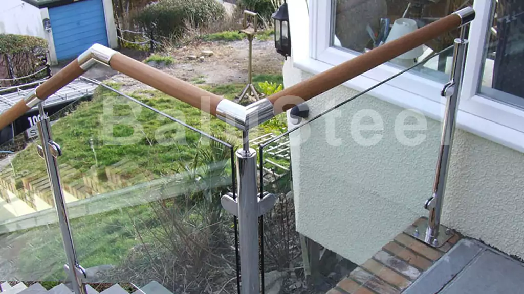 balustrada z drewnem railing szklo hotel glass wood stainless steel 64 balustrady barierki dąb