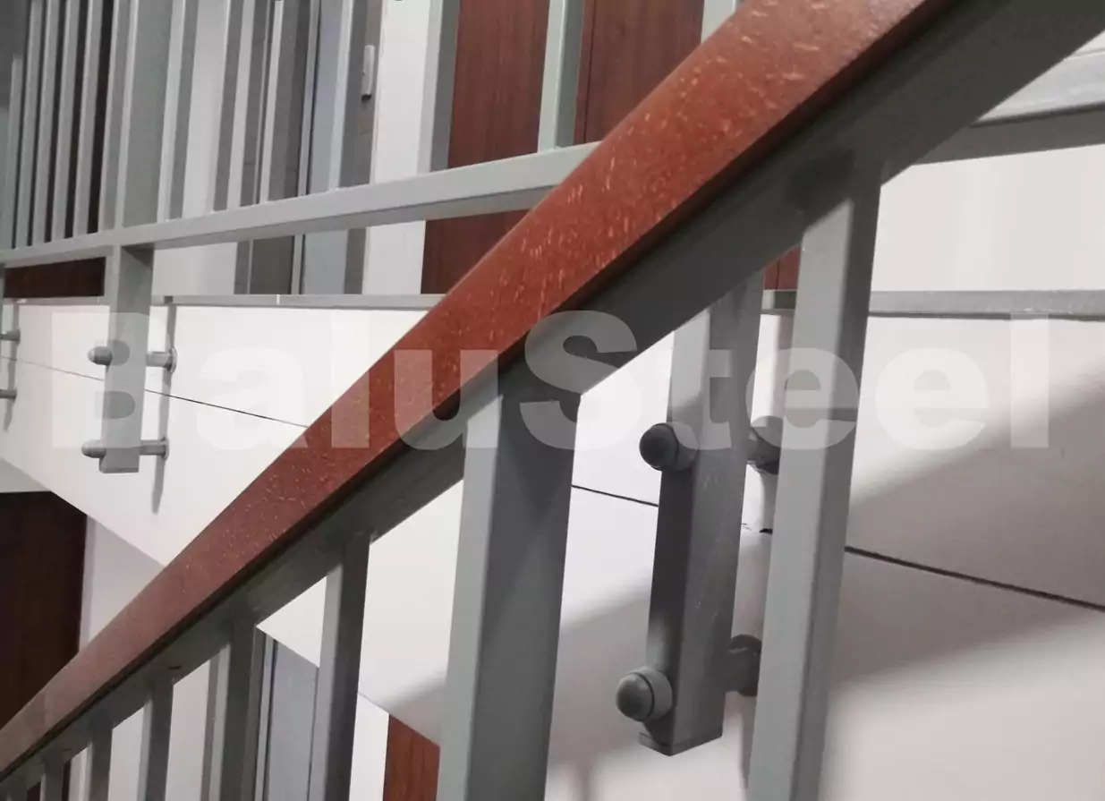 balustrada z drewnem railing szklo modern glass wood stainless steel balustrady barierki dąb
