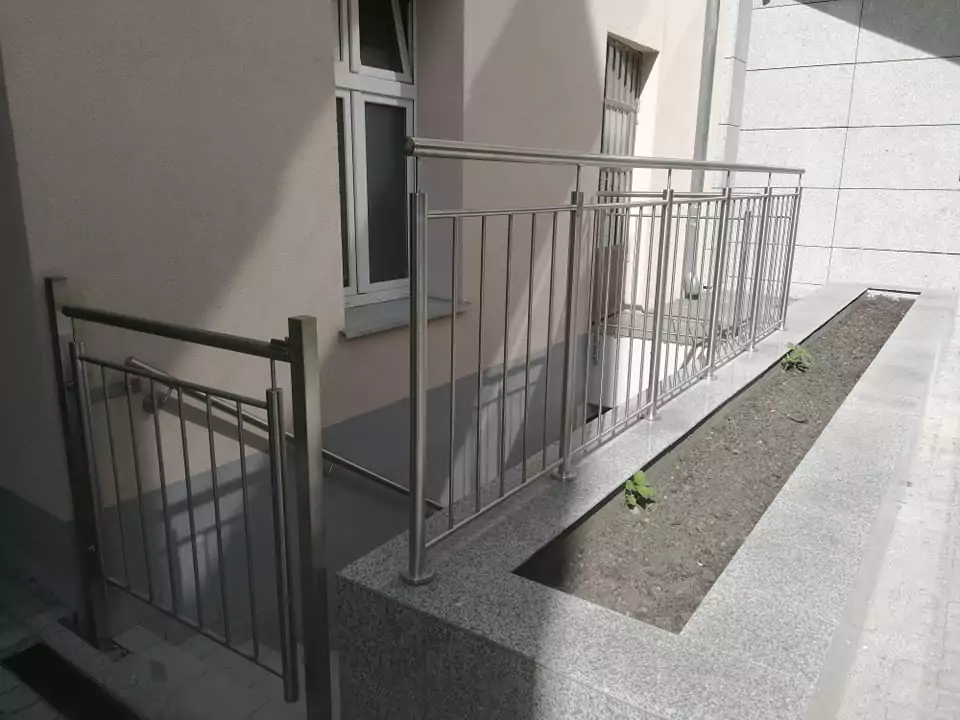 balustrady nierdzewne