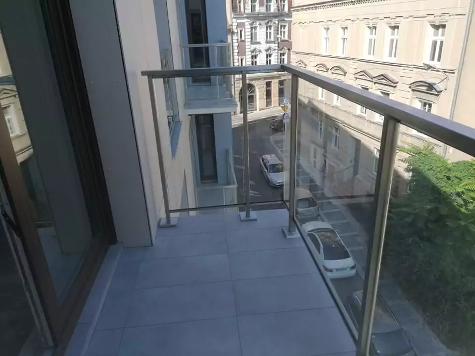 Balustrady szklane Poznań 8 - BaluSteel