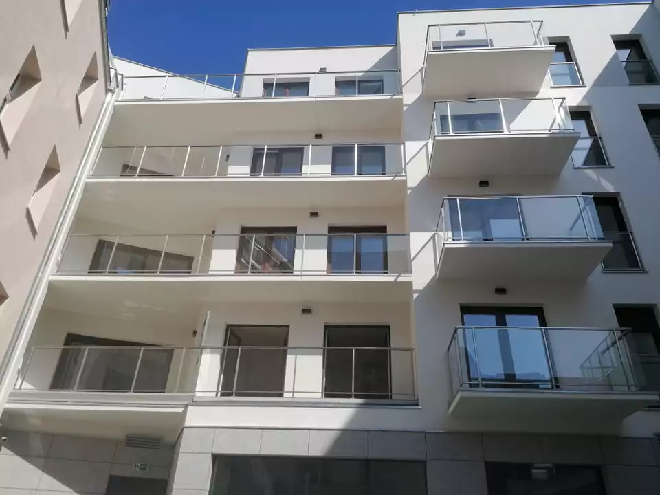 Balustrady szklane Poznań 4 - BaluSteel