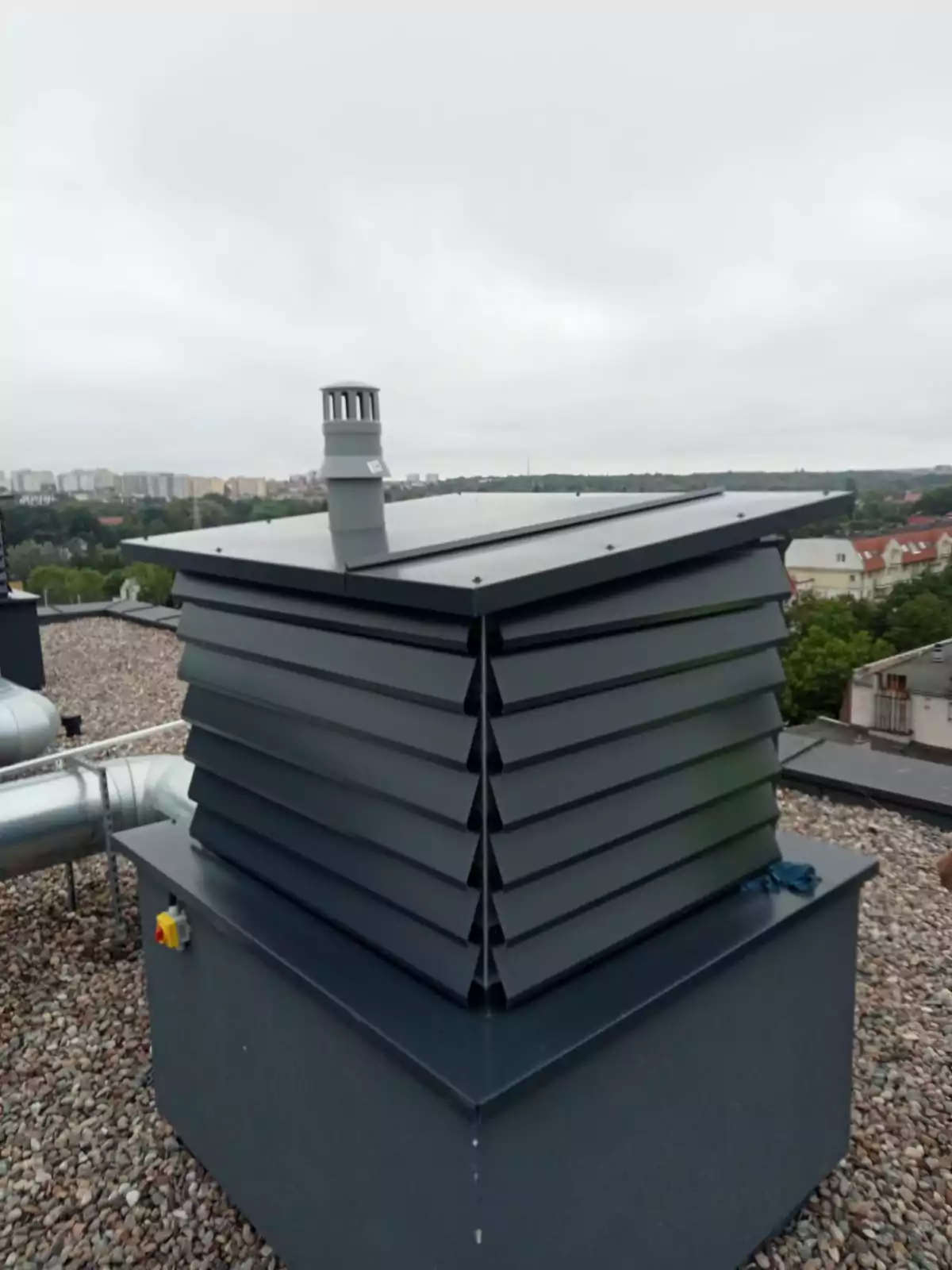 zabudowa czerpni powietrza, zabudowa stalowa