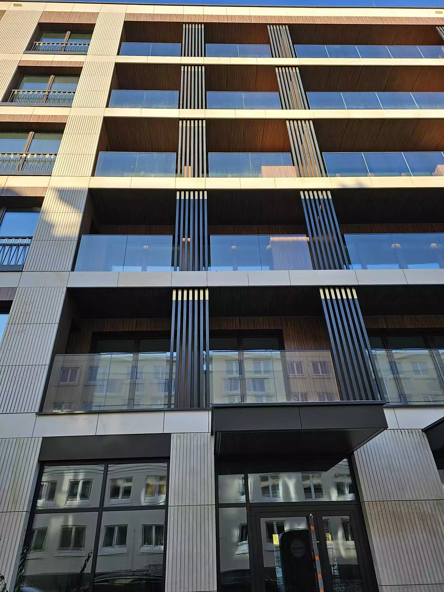 balustrada, balustrada, szklana balustrada, balustrada szklana, balustrada malowana proszkowo, balustrada balkonowa