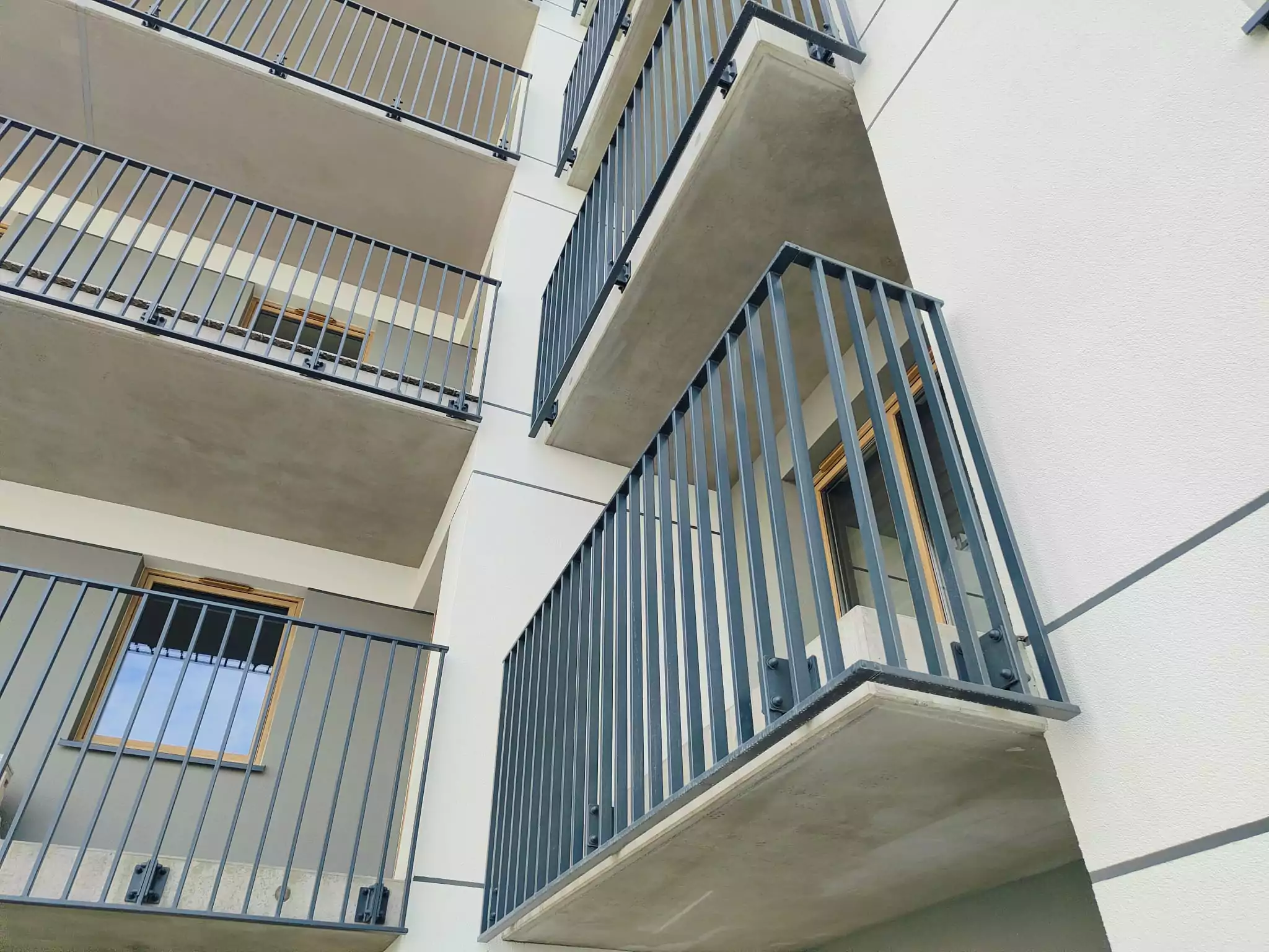 balustrada, balustrada malowana proszkowo, balustrada balkonowa, balustrada zewnętrzna, balustrada malowana