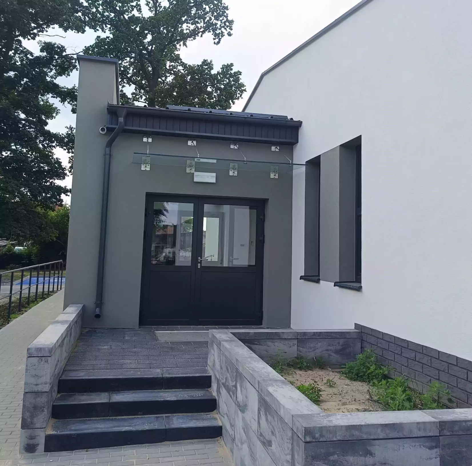 daszek szklany, daszek, zadaszenie, zadszenie szklane