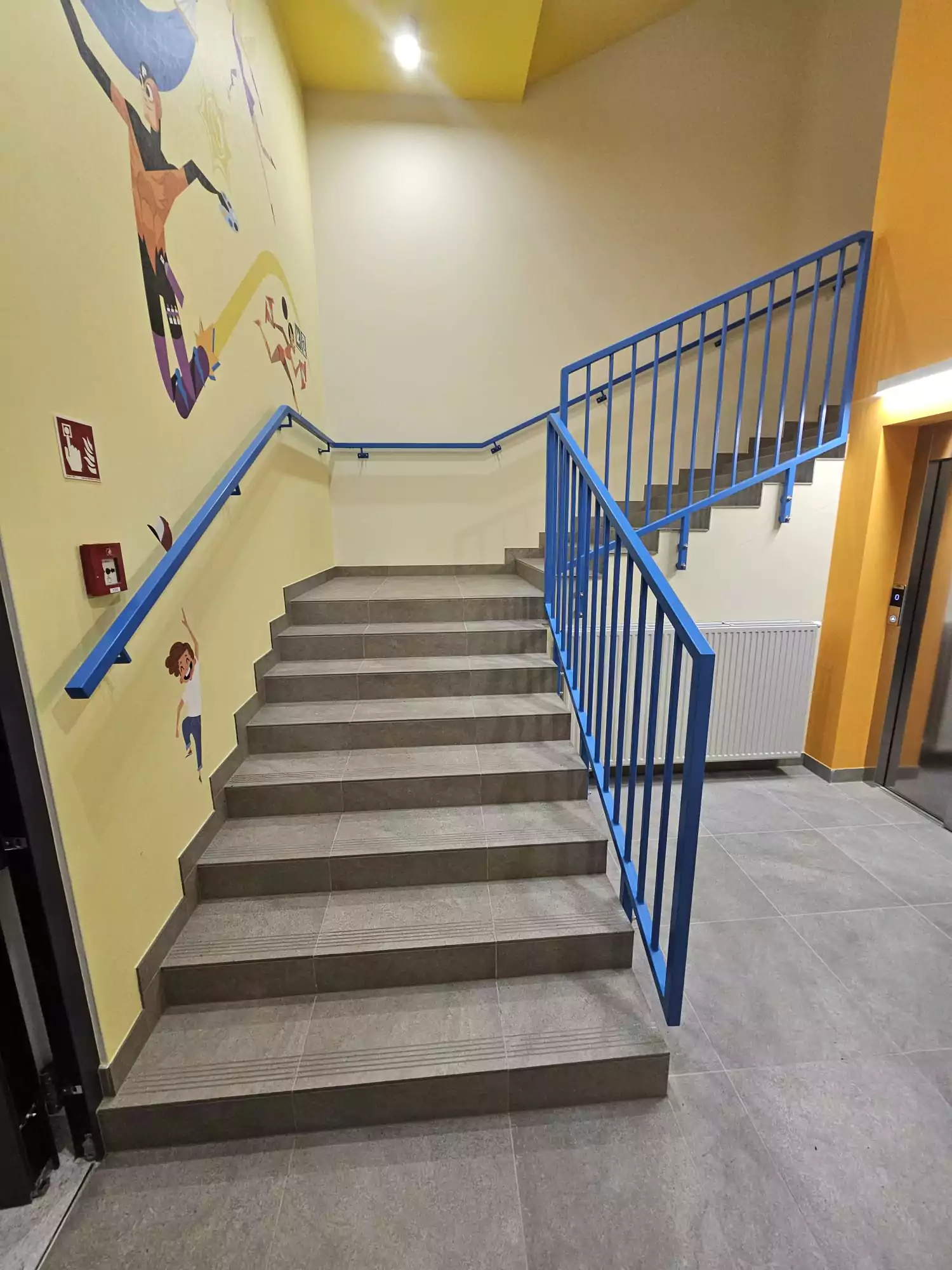 balustrada, balustrada schodowa, balustrada wewnętrzna, balustrada malowana, balustrada proszkowa, malowana proszkowo