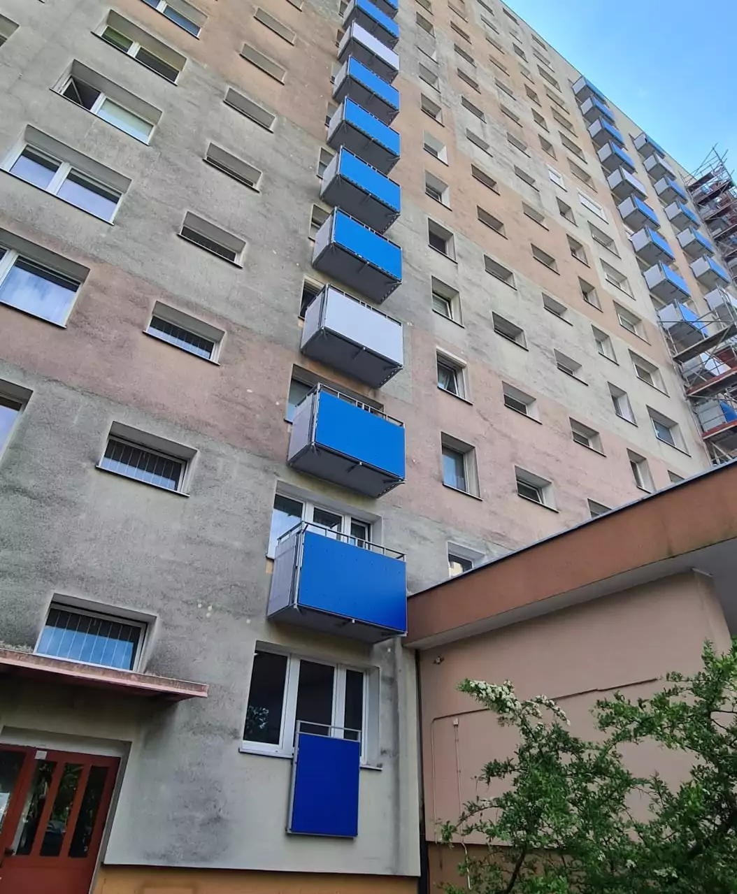 Balustrada balkonowa z płyty HPL