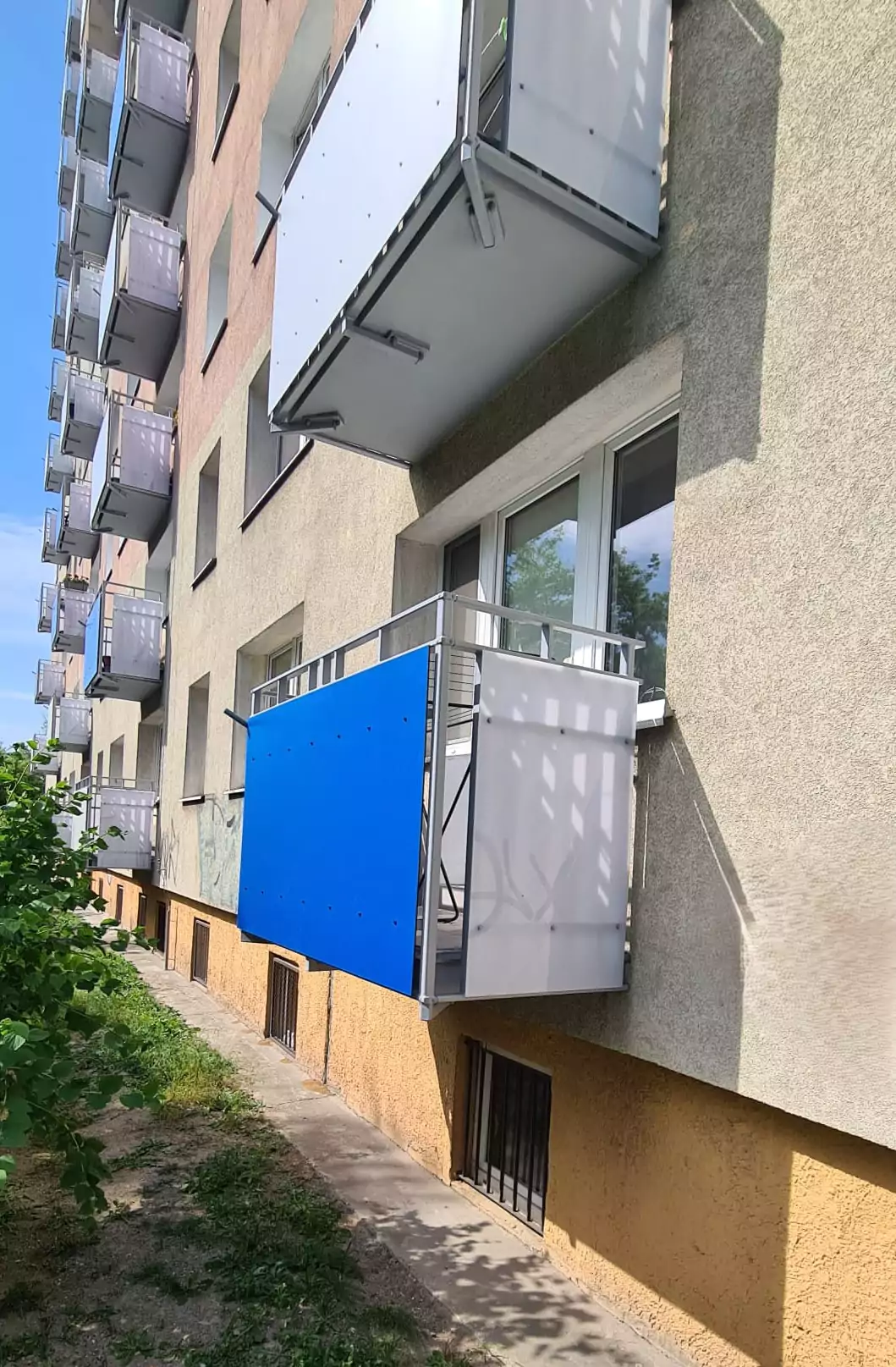 Balustrada balkonowa z płyty HPL