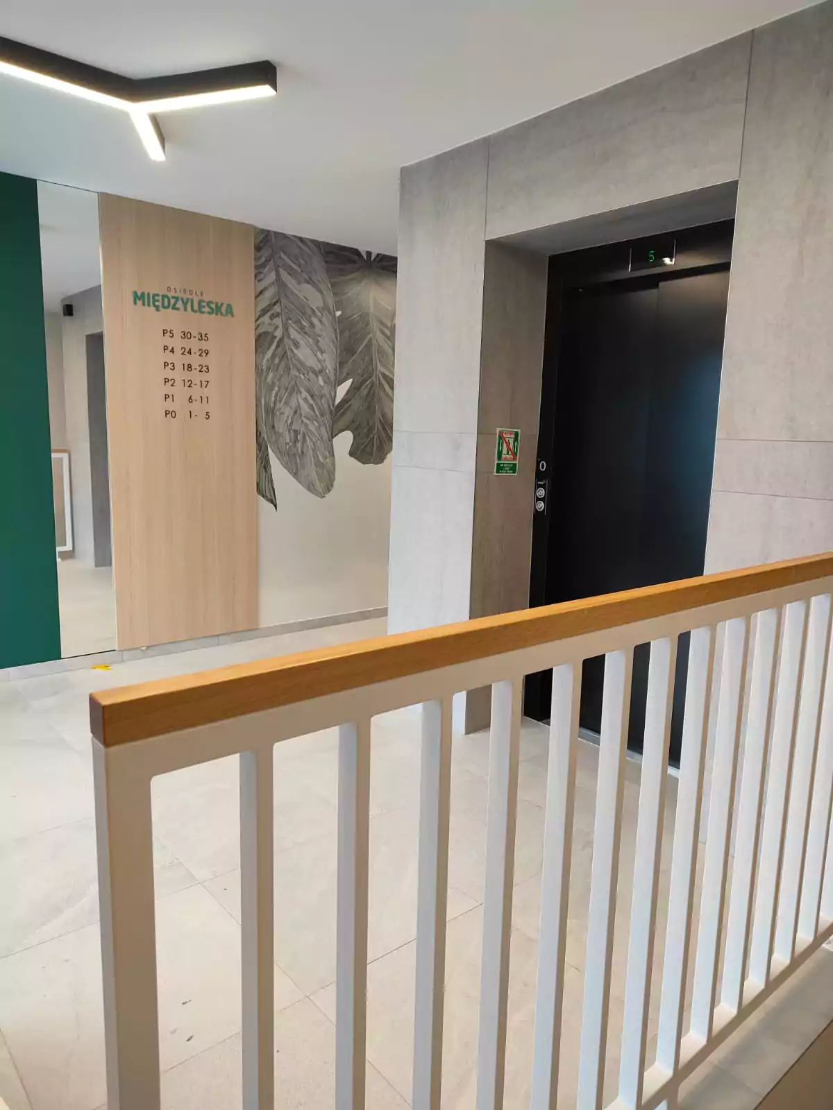 balustrada, balustrada schodowa, balustrada wewnętrzna, balustrada malowana, balustrada proszkowa, malowana proszkowo