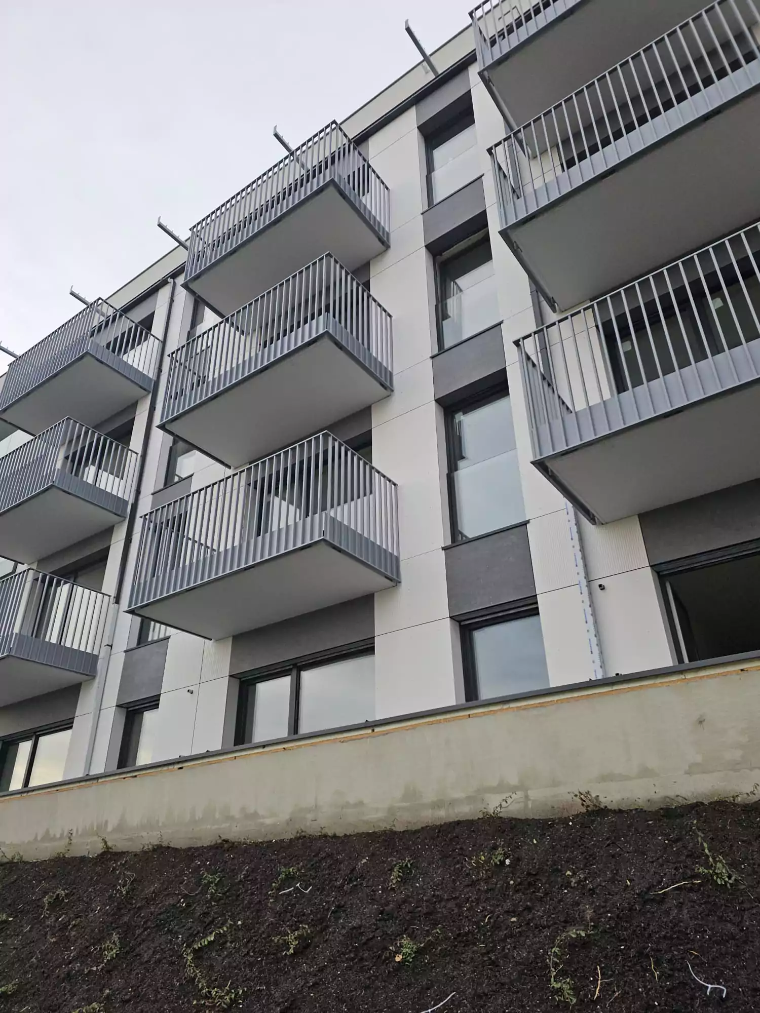 balustrada, balustrada schodowa, balustrada wewnętrzna, balustrada malowana, balustrada proszkowa, malowana proszkowo