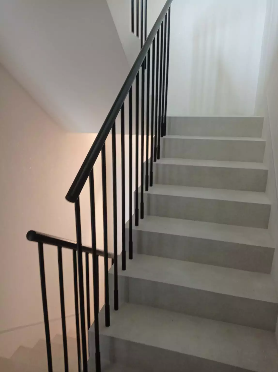 balustrada, balustrada schodowa, balustrada wewnętrzna, balustrada malowana, balustrada proszkowa, malowana proszkowo